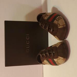 New in box Gucci baby shoes!!!